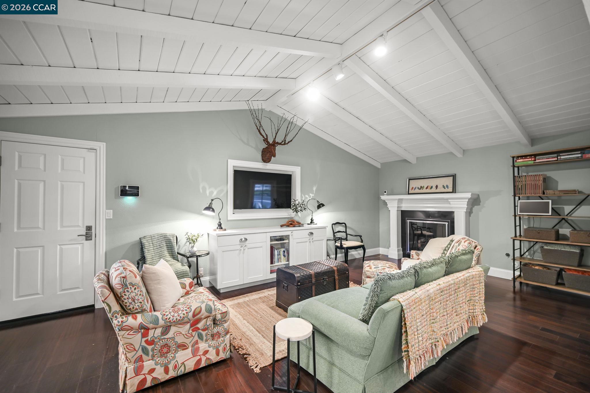 240 Morris Ranch Court Danville, CA 94526 - Photo 17 of 36