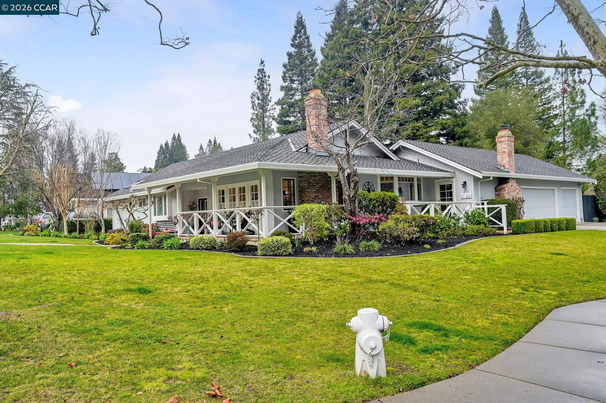 240 Morris Ranch Court Danville, CA 94526 - Photo 6 of 36