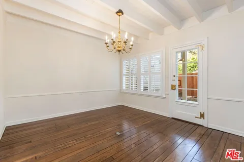 $4,500,000 | 10637 Ashton Avenue, Los Angeles, CA 90024