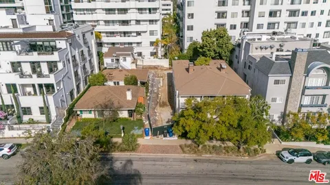 $3,995,000 | 10637 Ashton Avenue, Los Angeles, CA 90024