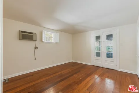 $4,500,000 | 10637 Ashton Avenue, Los Angeles, CA 90024