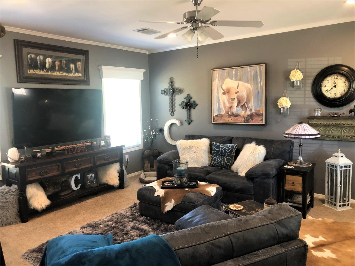 36 Rangeview Road Spur, TX 79370 - Photo 3 of 31 Living Room