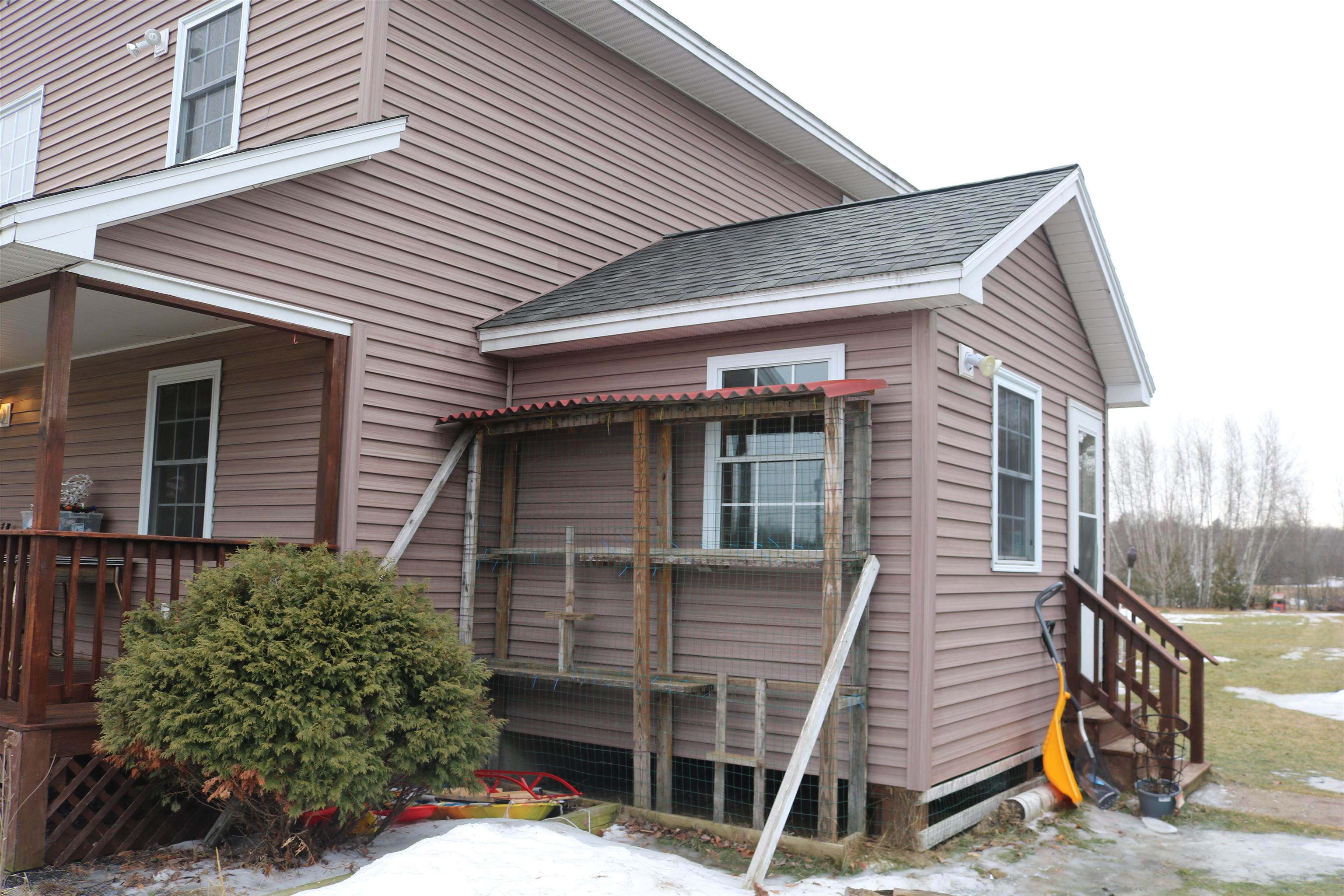 282 Cook Road Highgate, VT 05478 - Photo 3 of 40