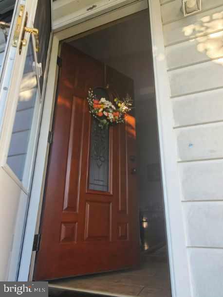 429 Rennard Street Philadelphia, PA 19116 - Photo 3 of 34 Gallery Image 3
