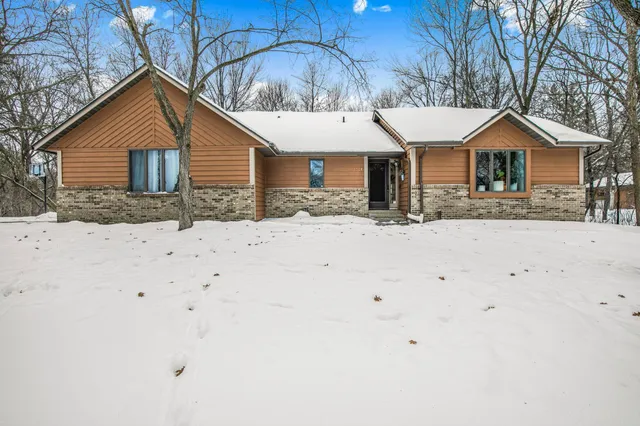 $374,900 | 2821 23rd Avenue South, St. Cloud, MN 56301