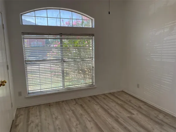 $1,975 | 3501 Cattlebaron Drive, Fort Worth, TX 76262
