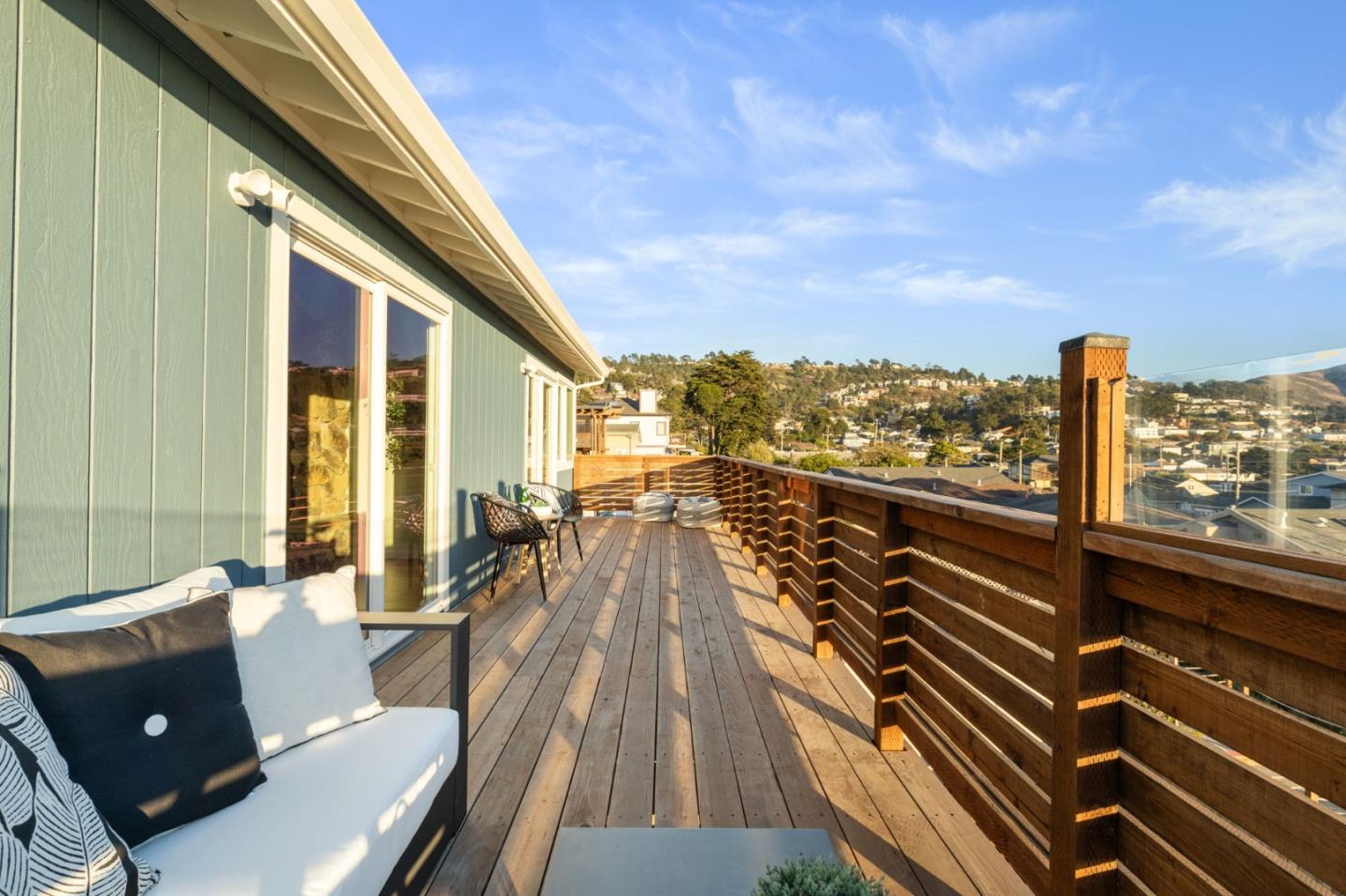 214 Clifton Road Pacifica, CA 94044 - Photo 20 of 26 Gallery Image 20