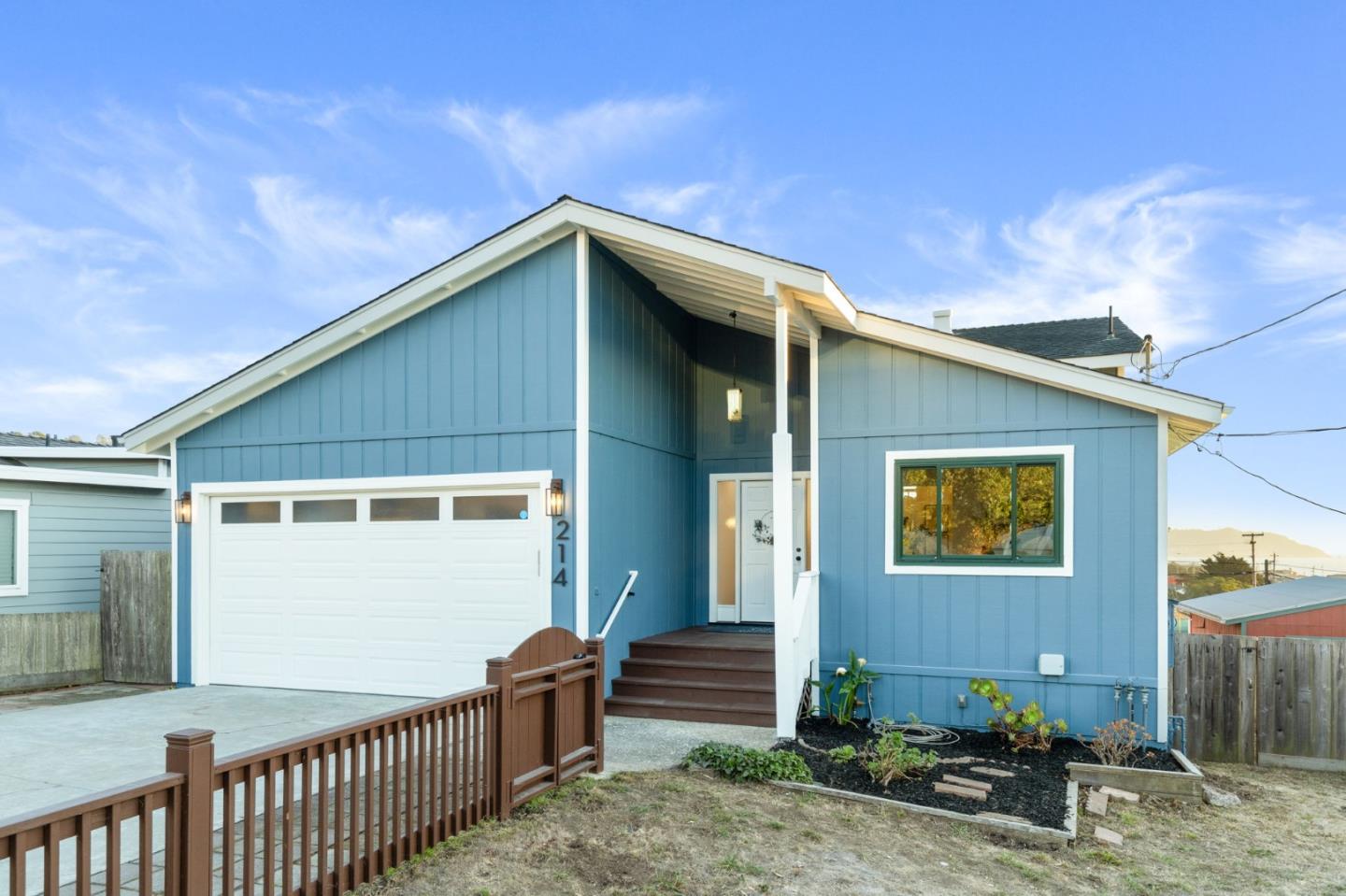 214 Clifton Road Pacifica, CA 94044 - Photo 2 of 26 Gallery Image 2