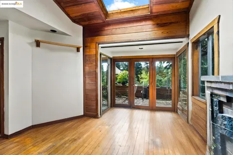 a view of a house with a outdoor space