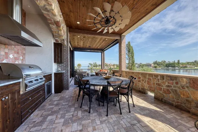 $5,750,000 | 315 South Shore Drive, Sarasota, FL 34234