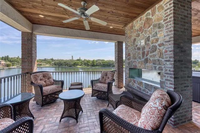 $5,750,000 | 315 South Shore Drive, Sarasota, FL 34234