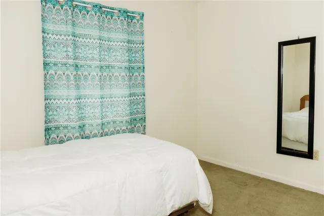 $749,000 | 16 Ward Avenue, Middletown, RI 02842