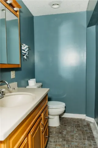 $749,000 | 16 Ward Avenue, Middletown, RI 02842