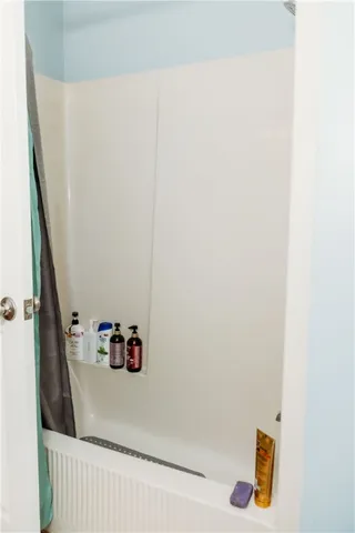 $749,000 | 16 Ward Avenue, Middletown, RI 02842