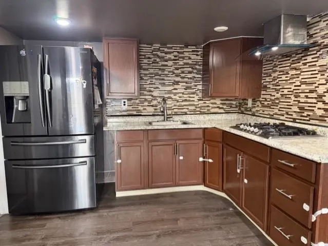 $3,000 | 7 Chopin Court, Unit 1B, Jersey City, NJ 07302