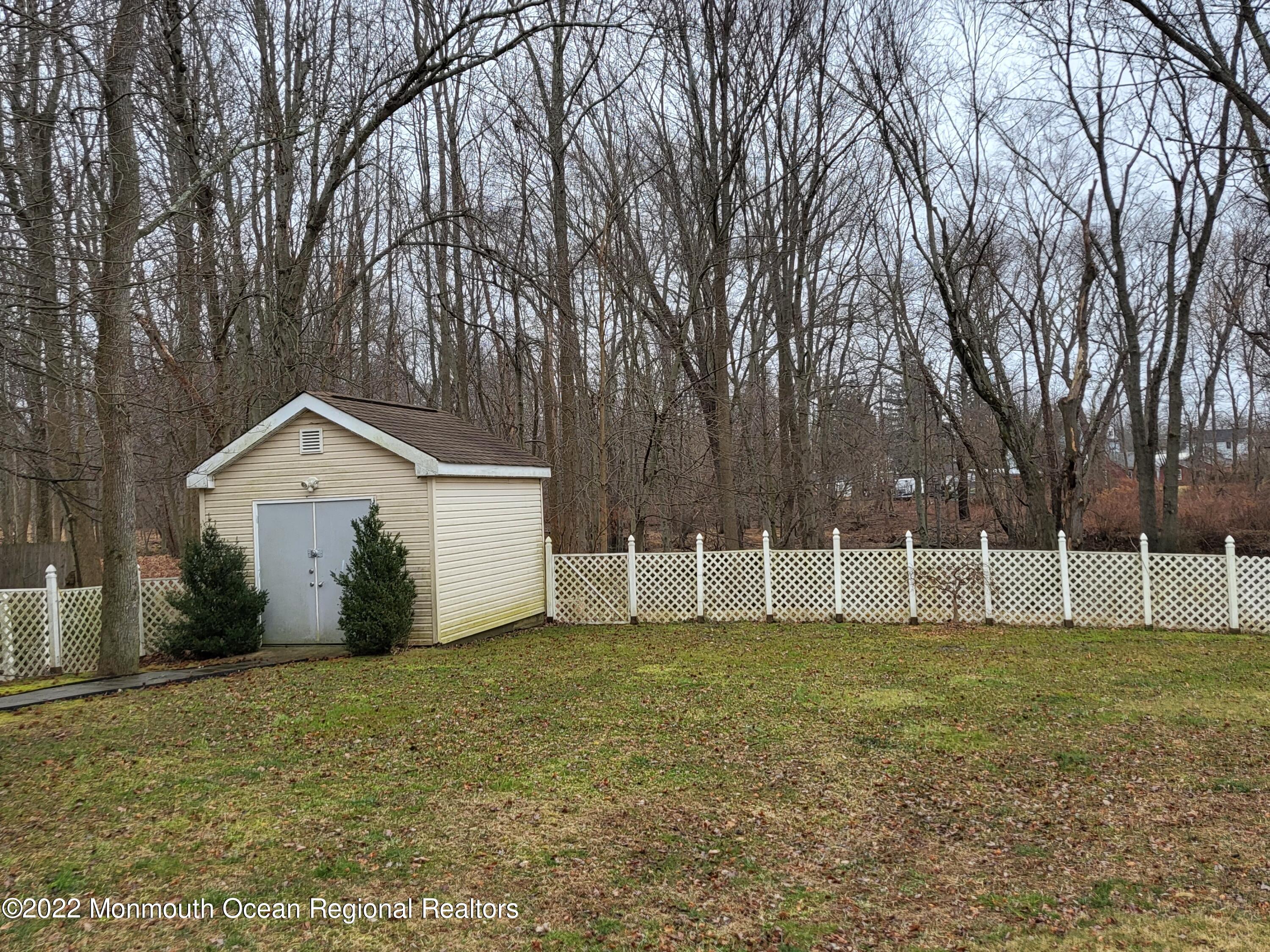 3 Gordons Corner Road Englishtown, NJ 07726 - Photo 3 of 18 20220222_140535