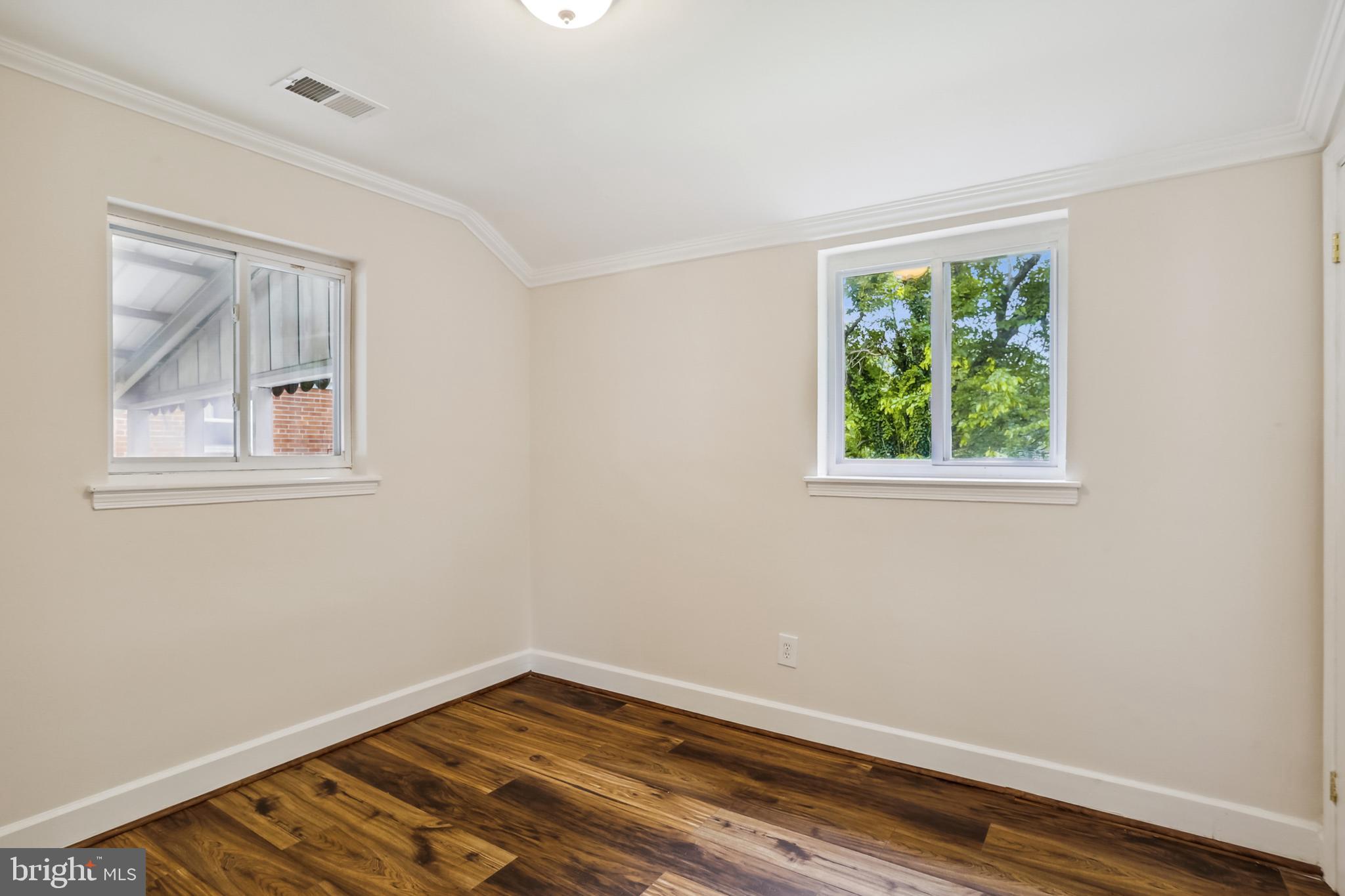 2606 Weisman Road Silver Spring, MD 20902 - Photo 15 of 61