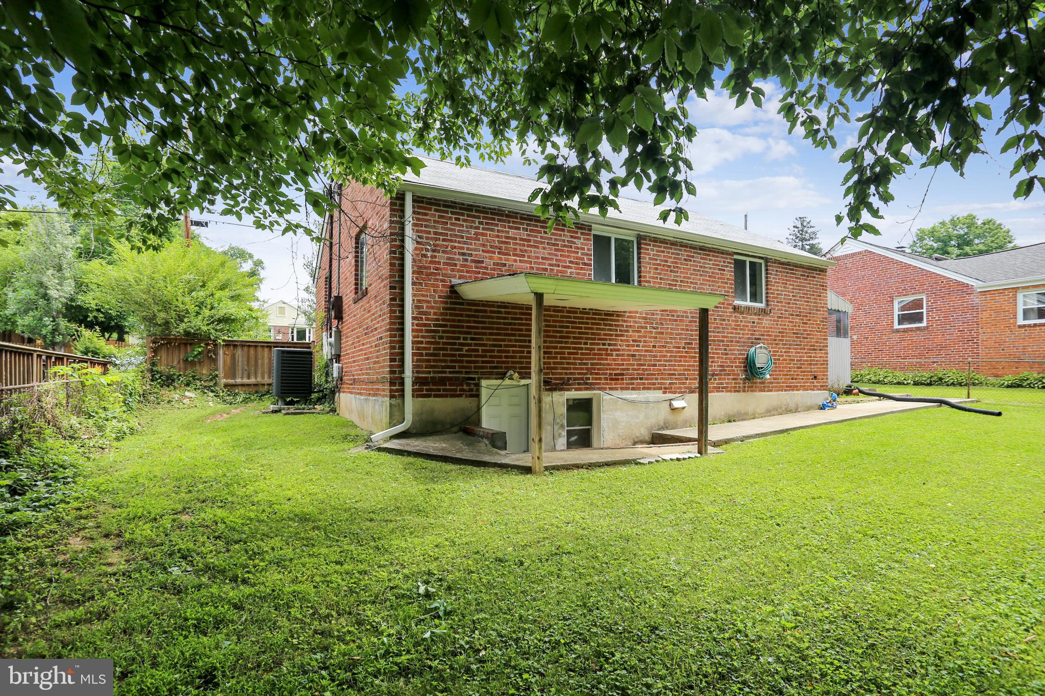 2606 Weisman Road Silver Spring, MD 20902 - Photo 35 of 61