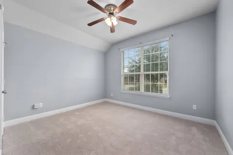 $450,000 | 2041 Elaina Loop, Leander, TX 78641