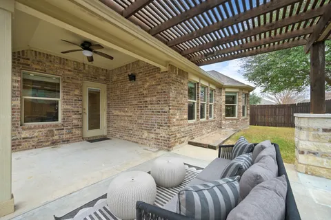 $450,000 | 2041 Elaina Loop, Leander, TX 78641