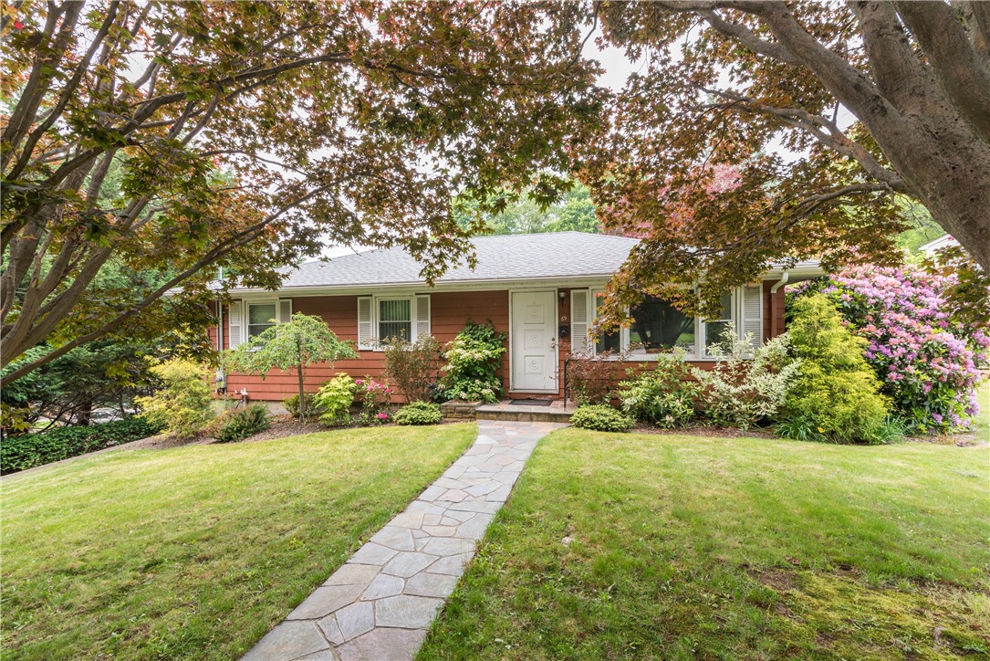 69 State Street Westerly, RI 02891 - Photo 2 of 27