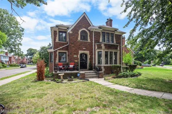 $5,000 | 20096 Shrewsbury Road, Detroit, MI 48221