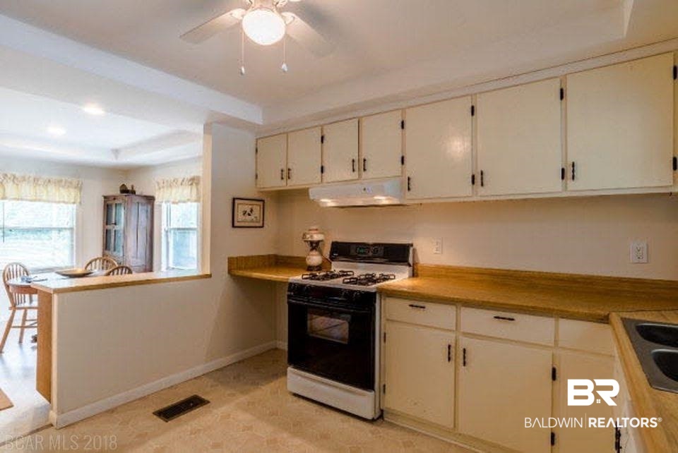 6816 County Road 32 Fairhope, AL 36532 - Photo 12 of 25