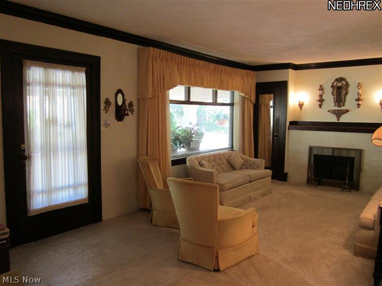 4008 Navahoe Road Cleveland, OH 44121 - Photo 2 of 14 Gallery Image 2