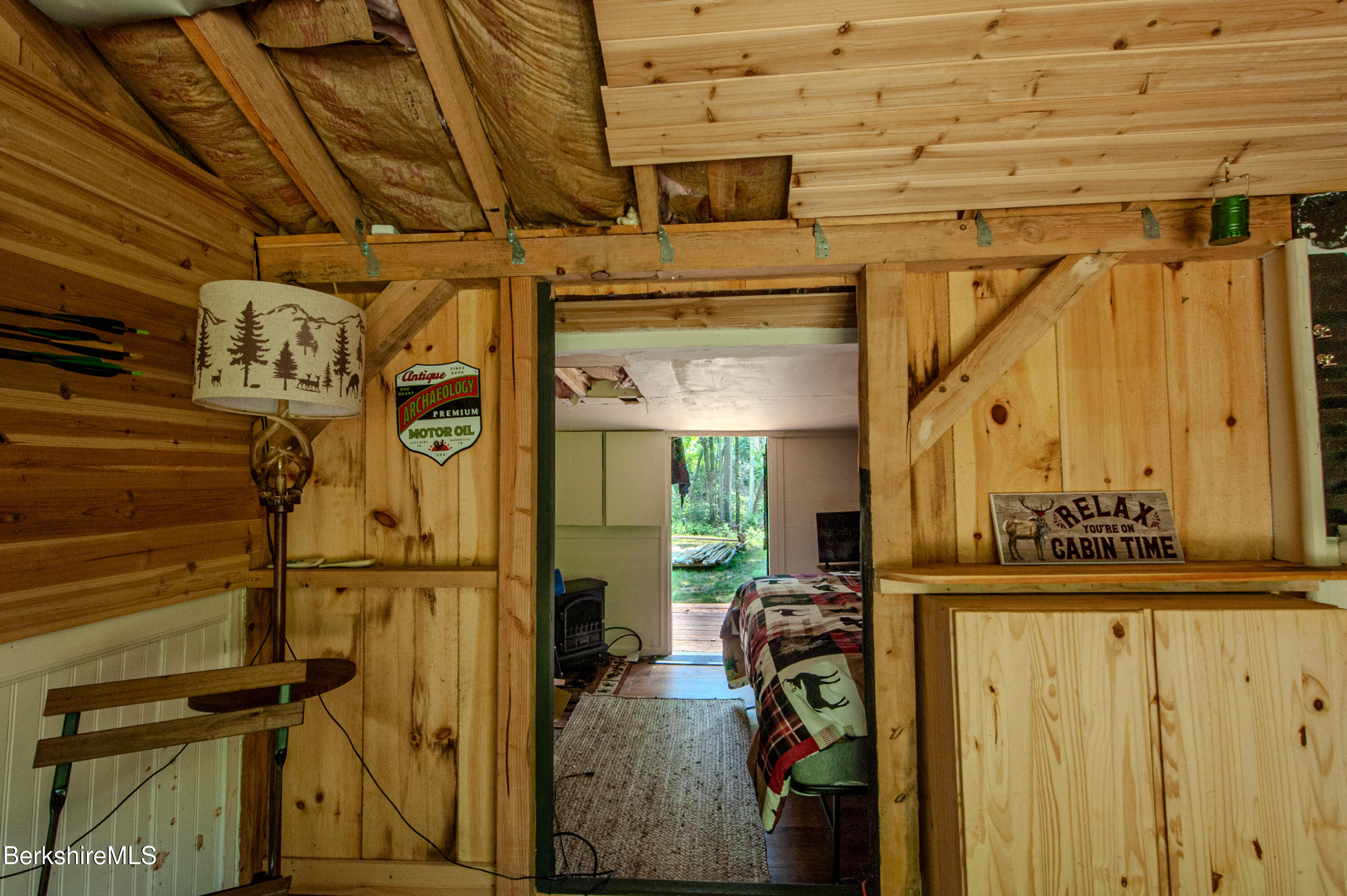 258 Captain Whitney Road Becket, MA 01223 - Photo 6 of 33 258 CAPTAIN WHITNEY ROAD