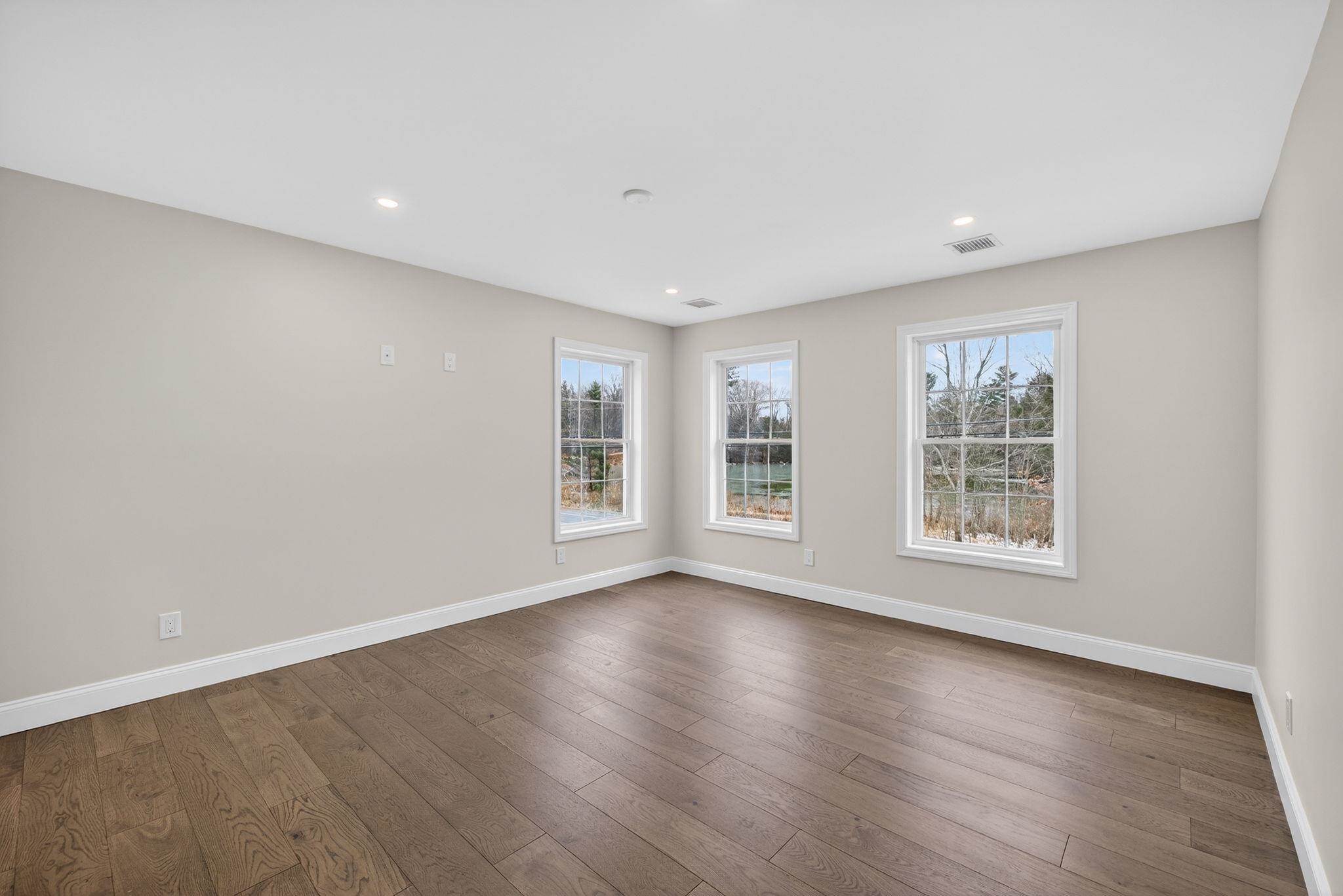 335 Raymond Road Chester, NH 03036 - Photo 30 of 49