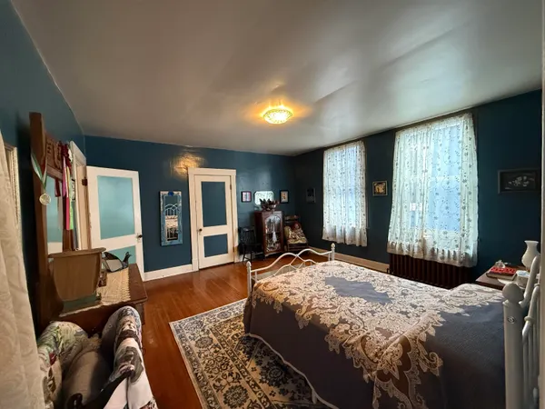 $159,900 | 120 West Ridgeway Street, Clifton Forge, VA 24422