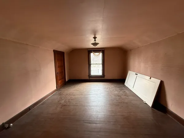 $159,900 | 120 West Ridgeway Street, Clifton Forge, VA 24422