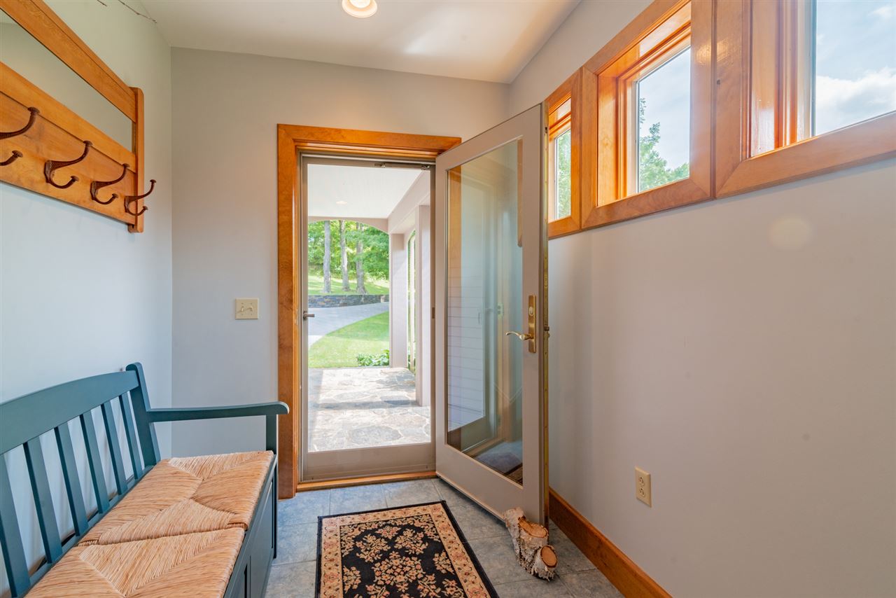 4467 East Road Shaftsbury, VT 05262 - Photo 8 of 33 Gallery Image 8