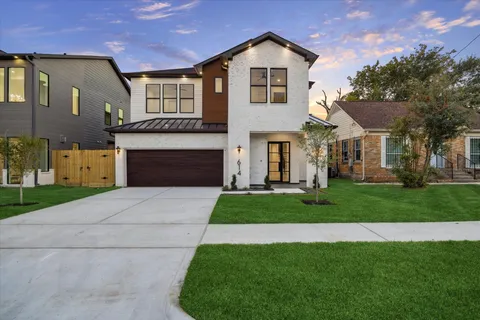 $949,900 | 614 Eleanor Street, Houston, TX 77009