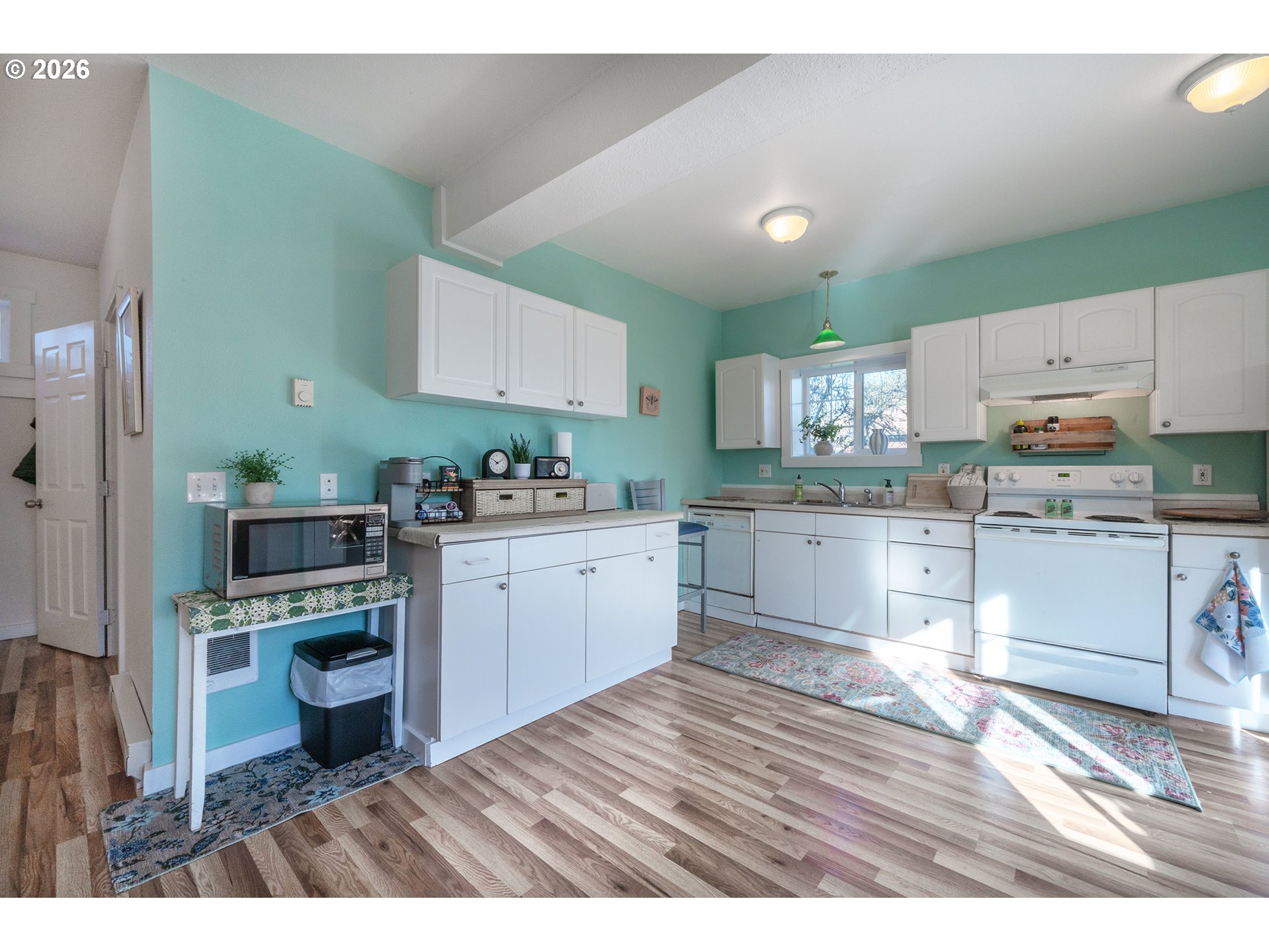 1673 Olive Alley Eugene, OR 97401 - Photo 7 of 41