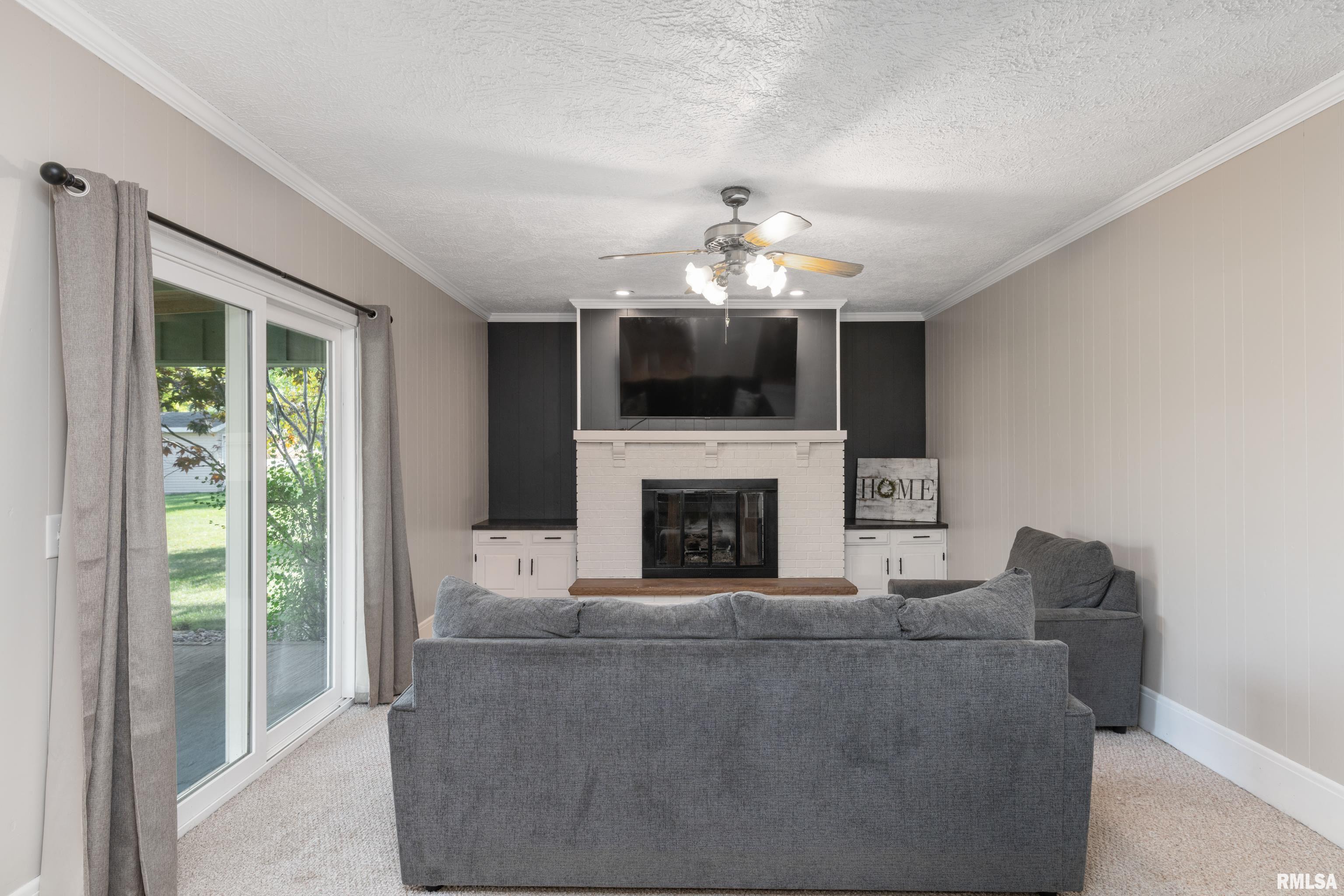 9401 141st Street West Taylor Ridge, IL 61284 - Photo 12 of 32