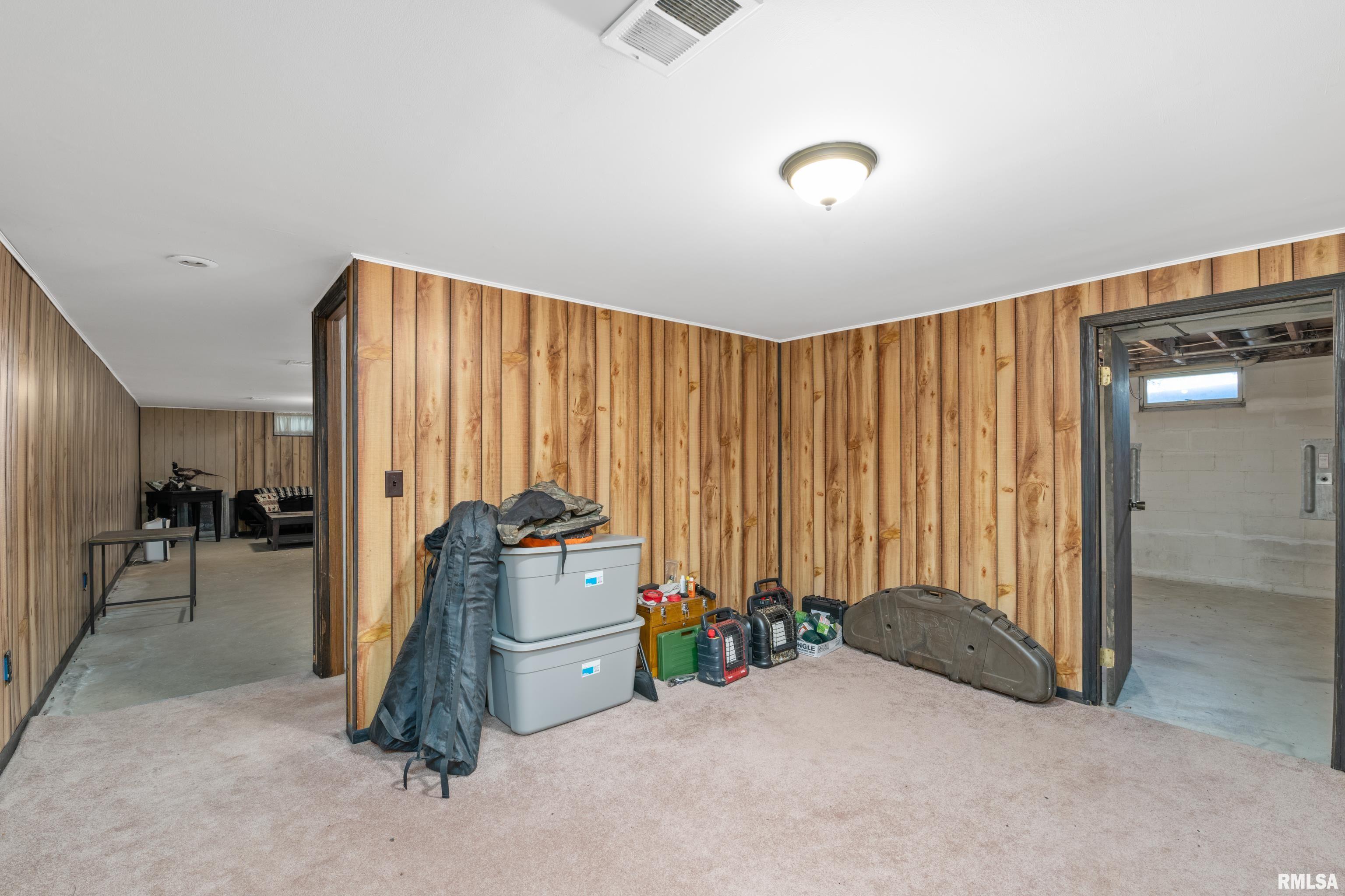 9401 141st Street West Taylor Ridge, IL 61284 - Photo 24 of 32
