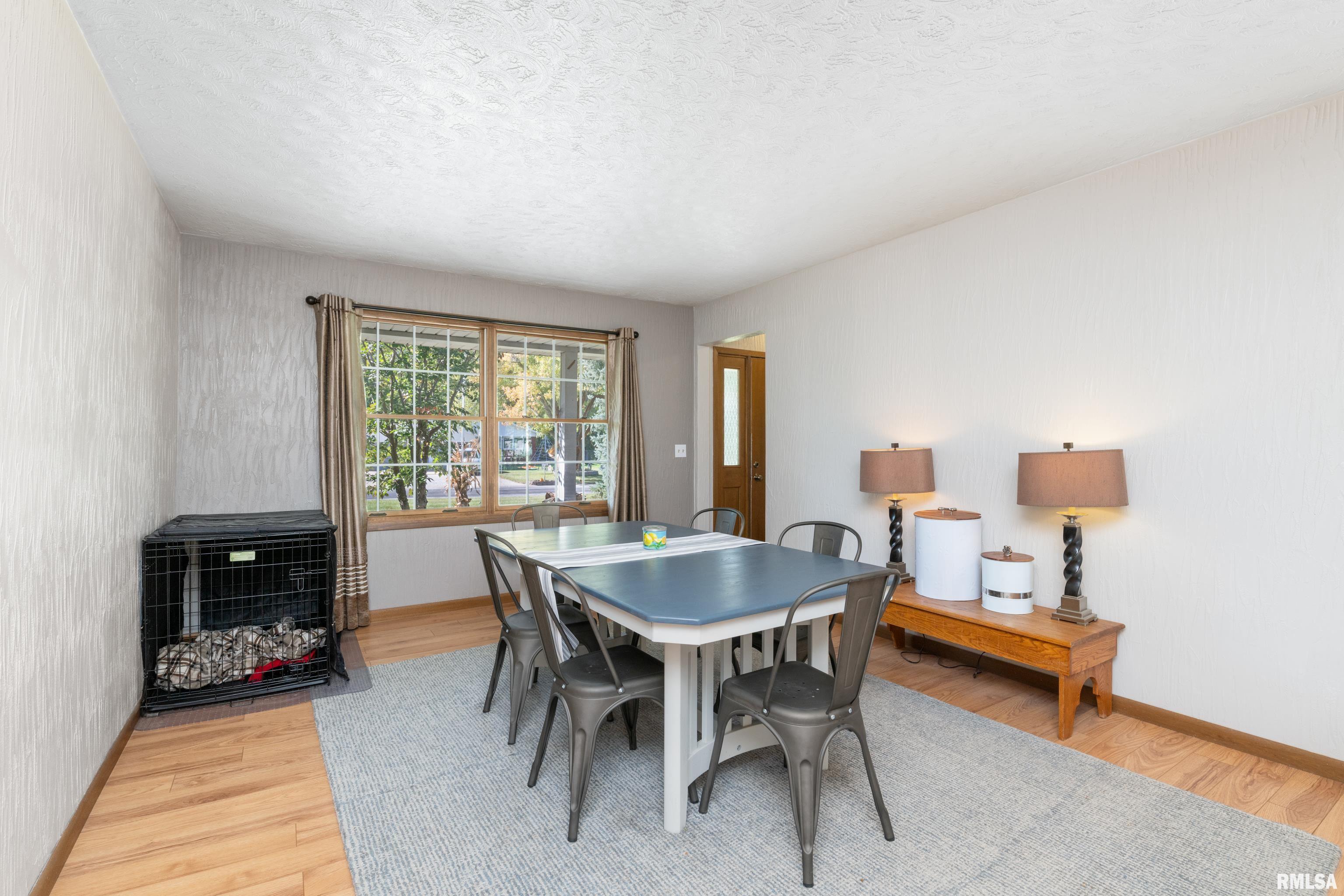 9401 141st Street West Taylor Ridge, IL 61284 - Photo 5 of 32