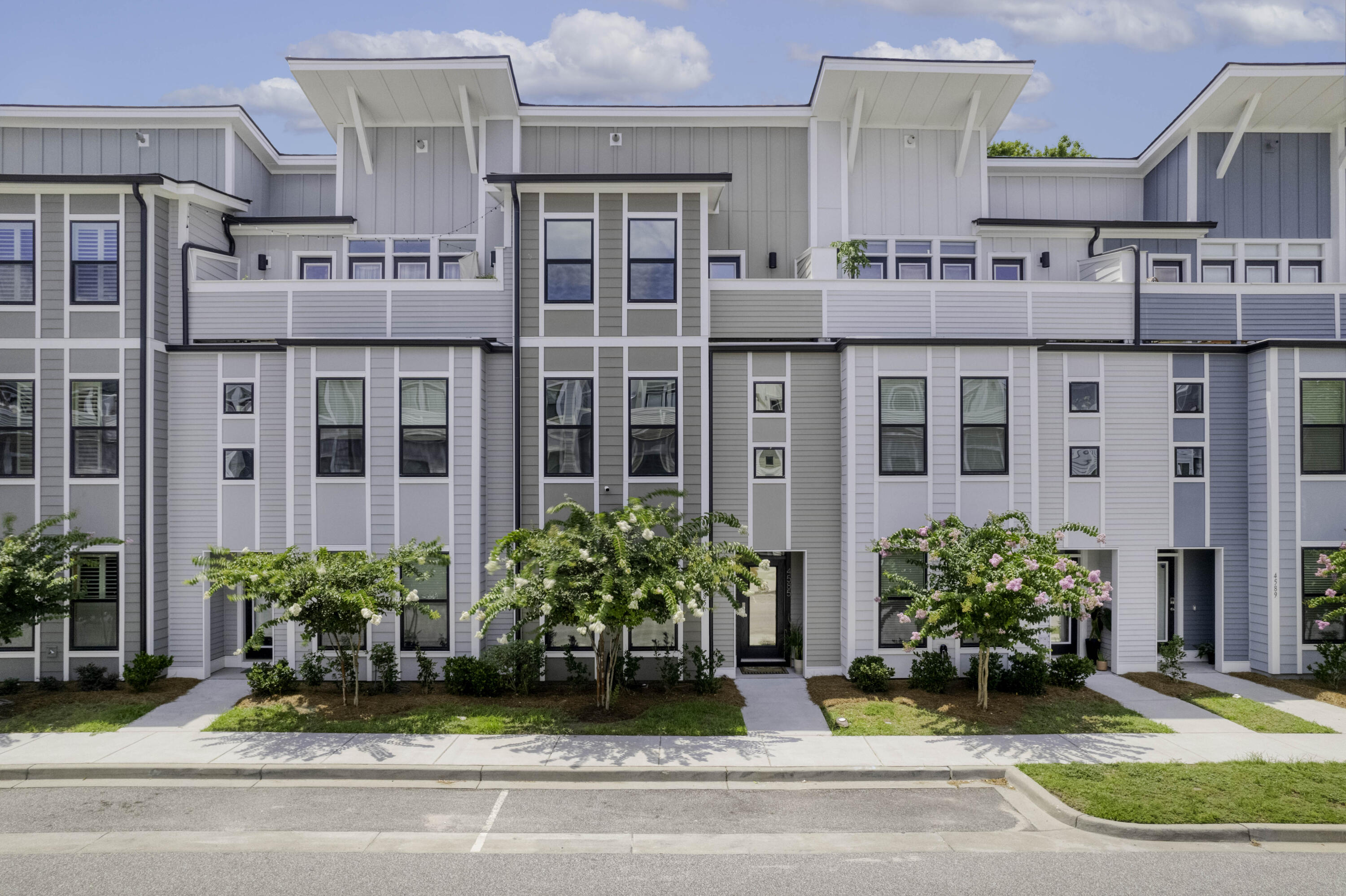 4585 Mixson Avenue North Charleston, SC 29405 - Photo 1 of 42 Thumbnail 4585 mixson ave