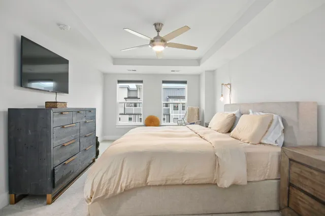 $3,675 | 4585 Mixson Avenue, North Charleston, SC 29405