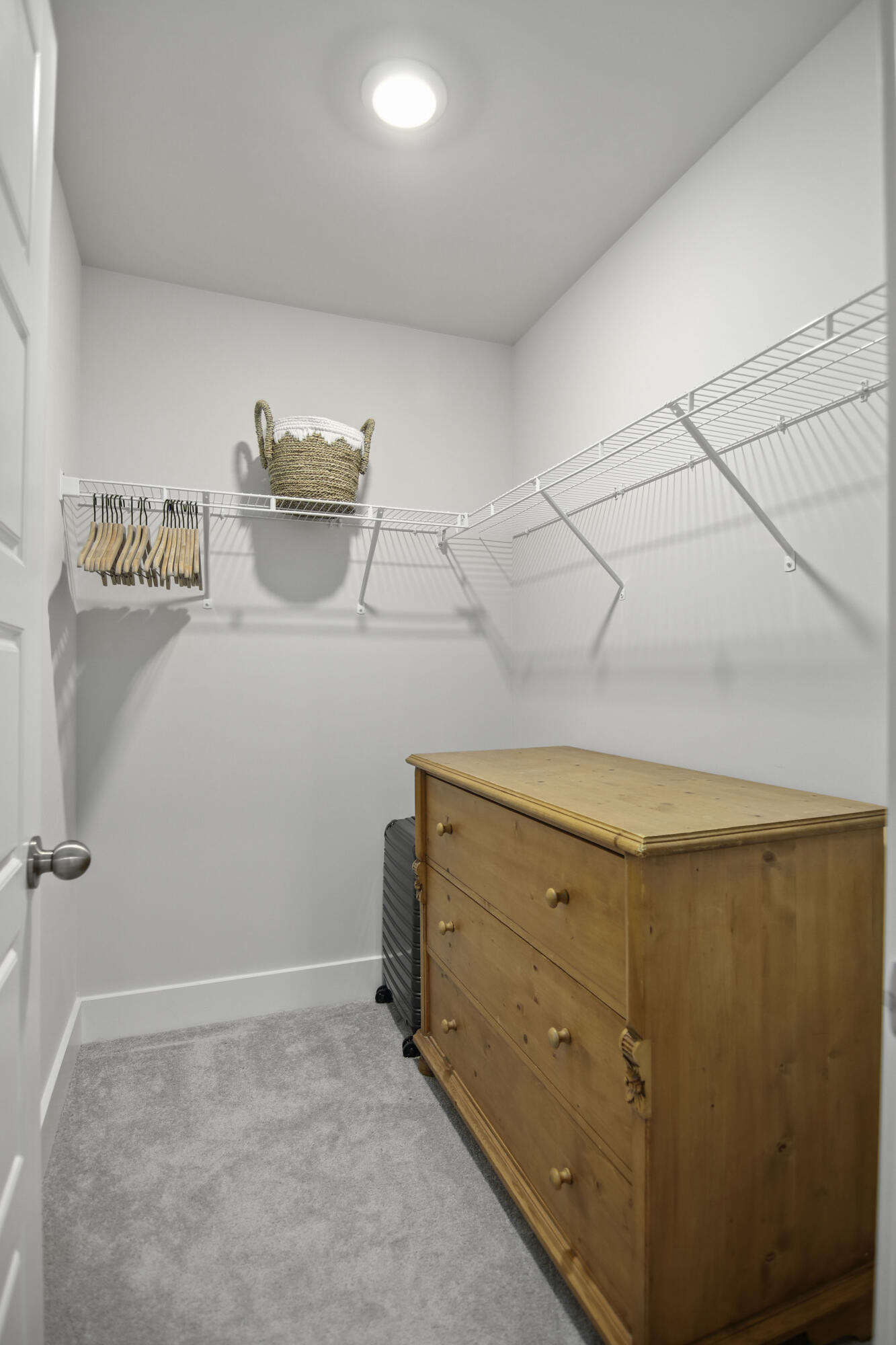 4585 Mixson Avenue North Charleston, SC 29405 - Photo 25 of 42 4585MixsonAve-CasaVerdeMedialLLC15