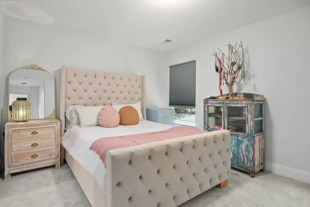 $3,675 | 4585 Mixson Avenue, North Charleston, SC 29405