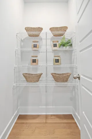 $3,675 | 4585 Mixson Avenue, North Charleston, SC 29405