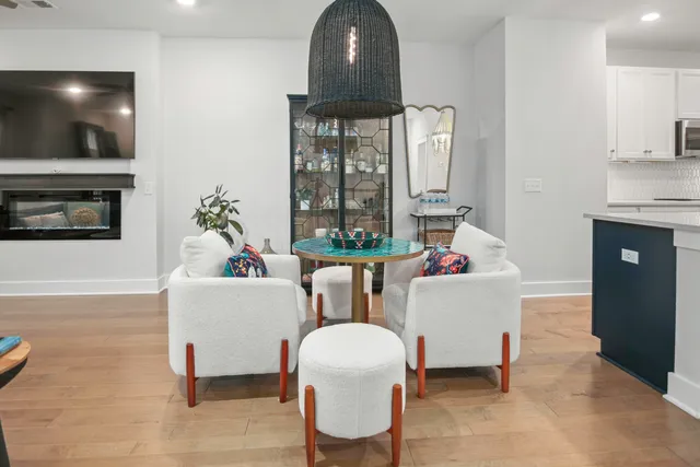 $3,675 | 4585 Mixson Avenue, North Charleston, SC 29405