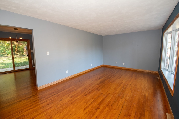 51127 Cherry Road Granger, IN 46530 - Photo 3 of 29