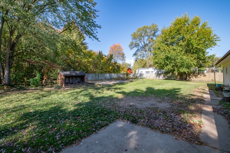 51127 Cherry Road Granger, IN 46530 - Photo 28 of 29