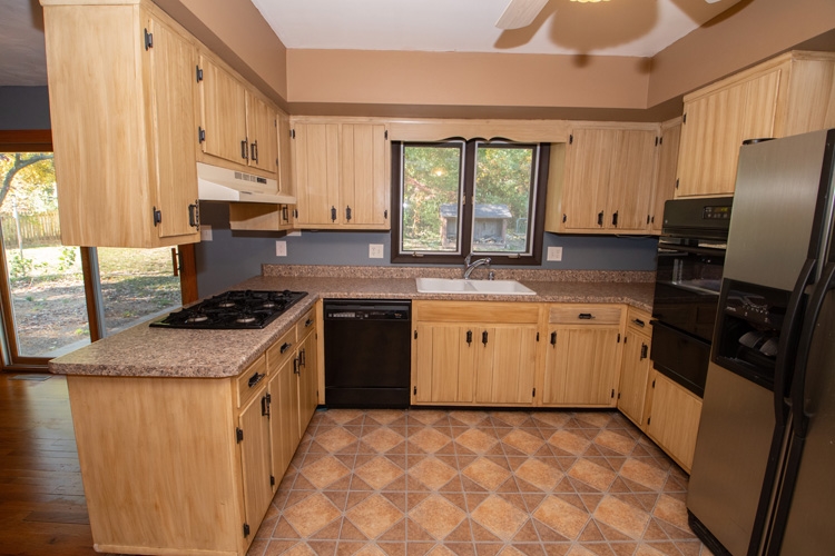 51127 Cherry Road Granger, IN 46530 - Photo 7 of 29
