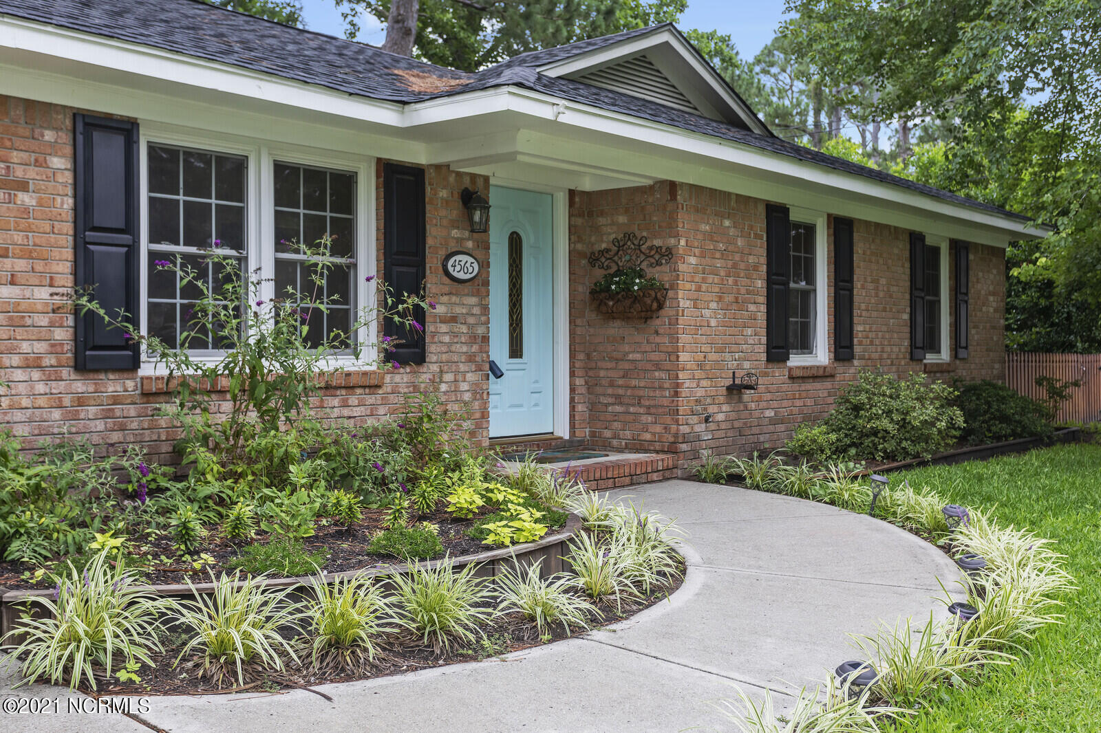 4565 Middlesex Road Wilmington, NC 28405 - Photo 1 of 36 04_IMG_4329_mls