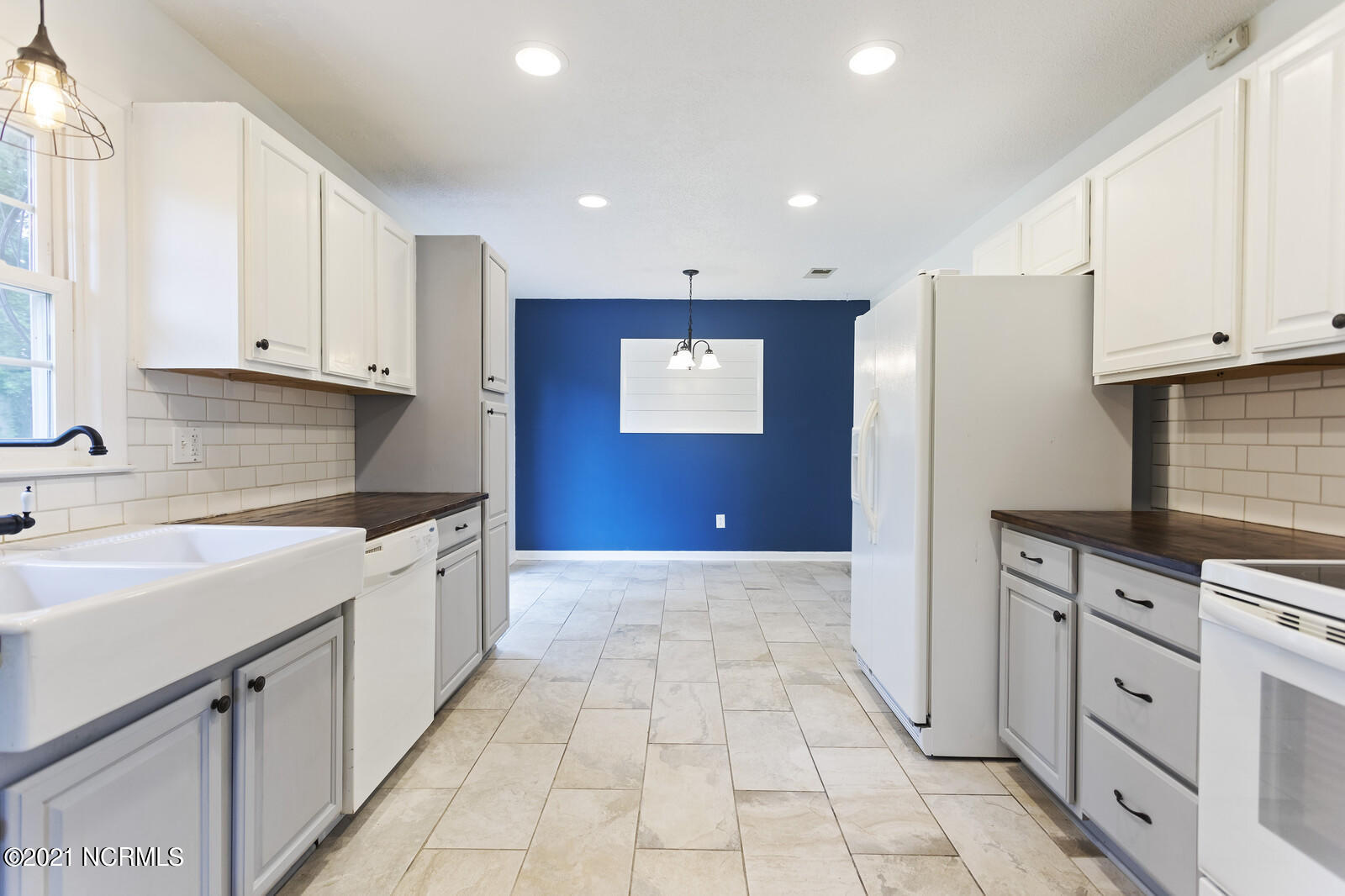 4565 Middlesex Road Wilmington, NC 28405 - Photo 11 of 36 11_IMG_4418_mls