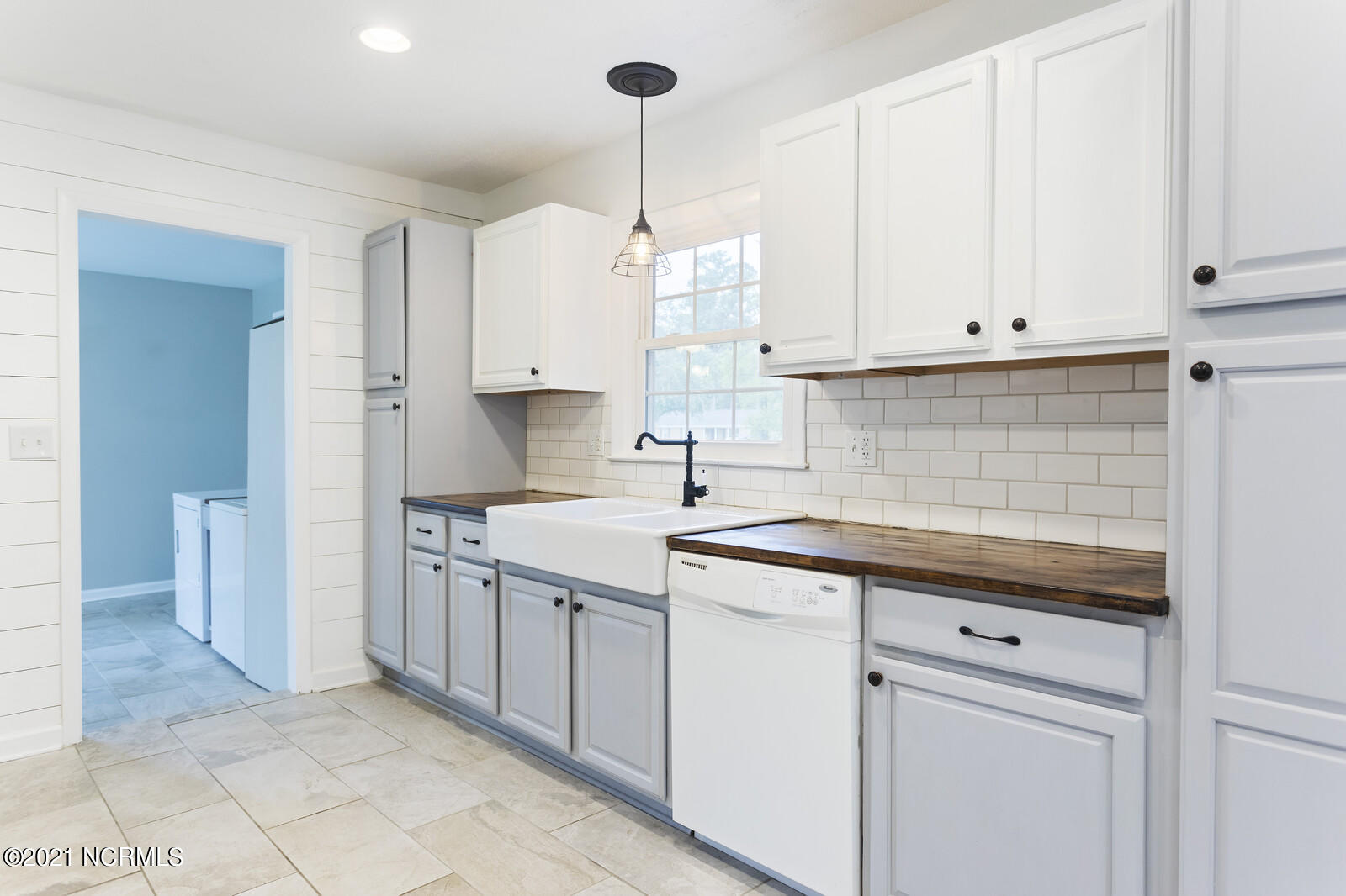 4565 Middlesex Road Wilmington, NC 28405 - Photo 13 of 36 13_IMG_4412_mls